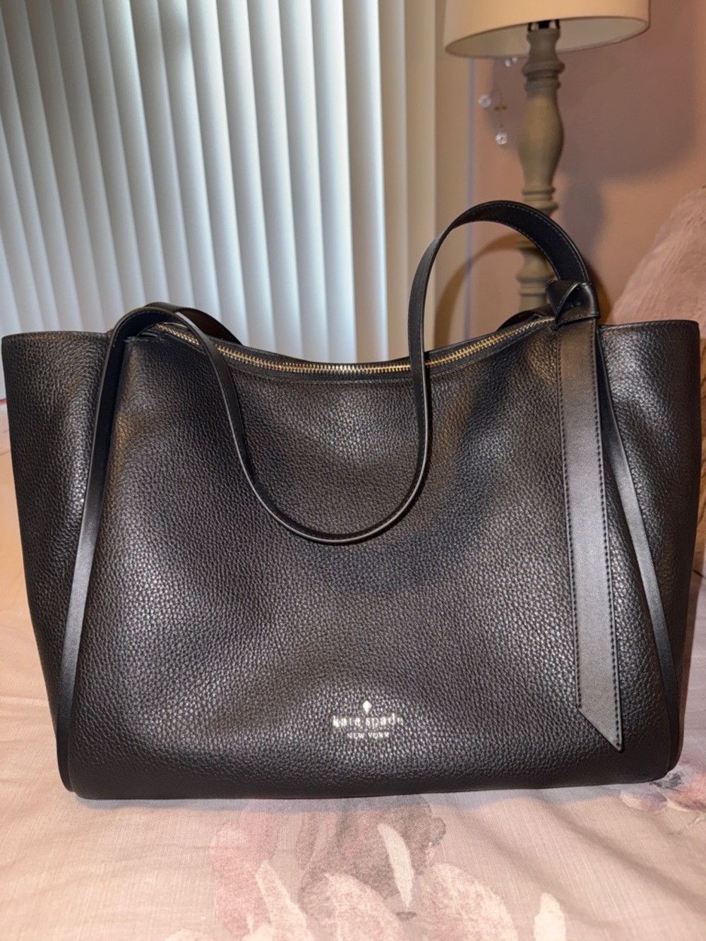 Kate Spade Knot tote bag